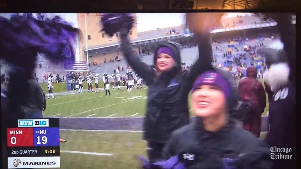 10 things to know about Alex Spanos, Northwestern's sideline hype man who  does not wear a 'smedium' – Chicago Tribune