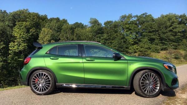 Hot Hot Hatch Mercedes Amg 45 Is A More Refined Sport Chicago Tribune