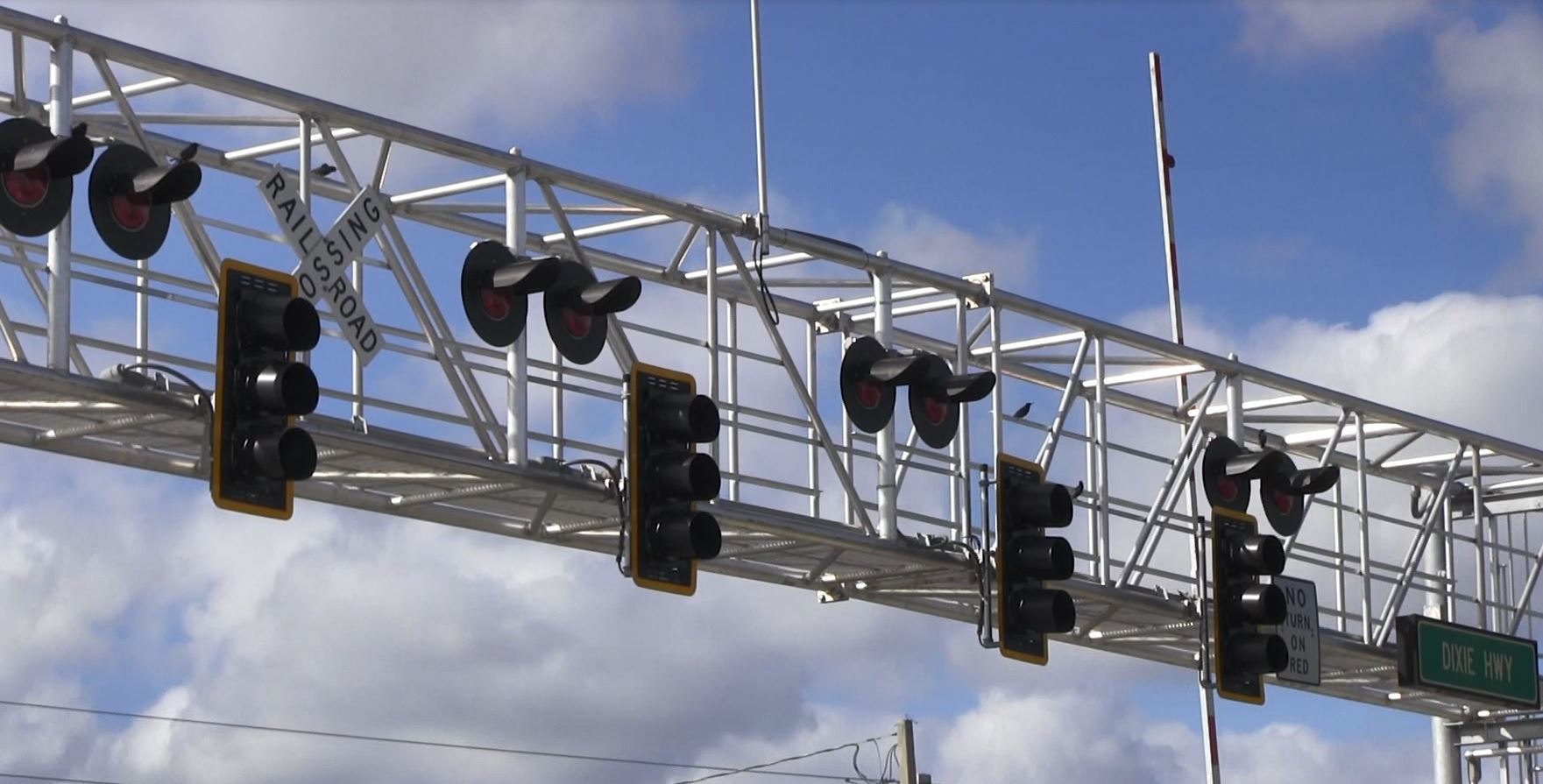 Why Aren T Trains Traffic Signals Always In Sync Traffic Q A South Florida Sun Sentinel South Florida Sun Sentinel
