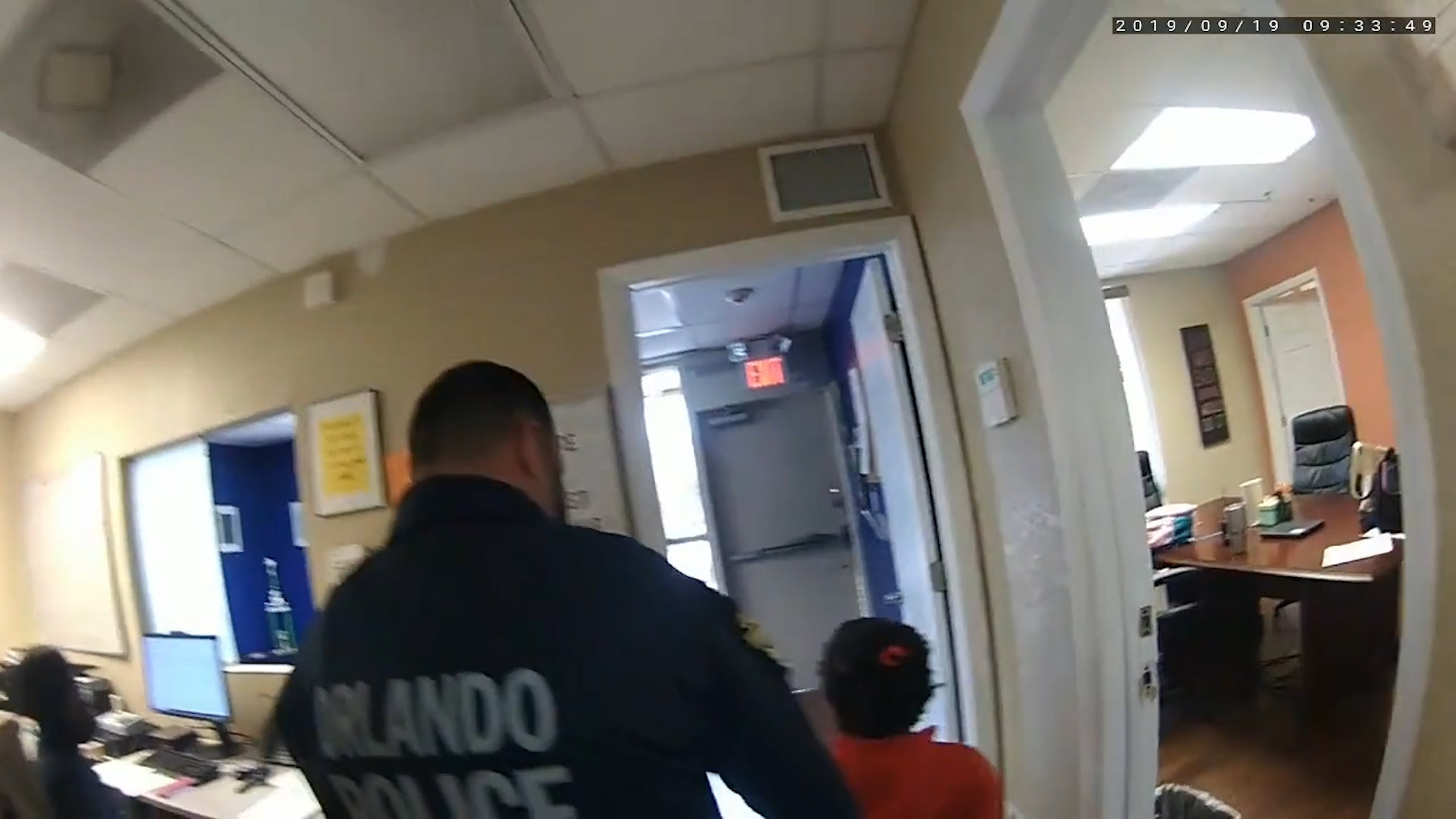 Video: 6-Year-Old Cries For Help As Orlando Police Arrest Her - Orlando Sentinel