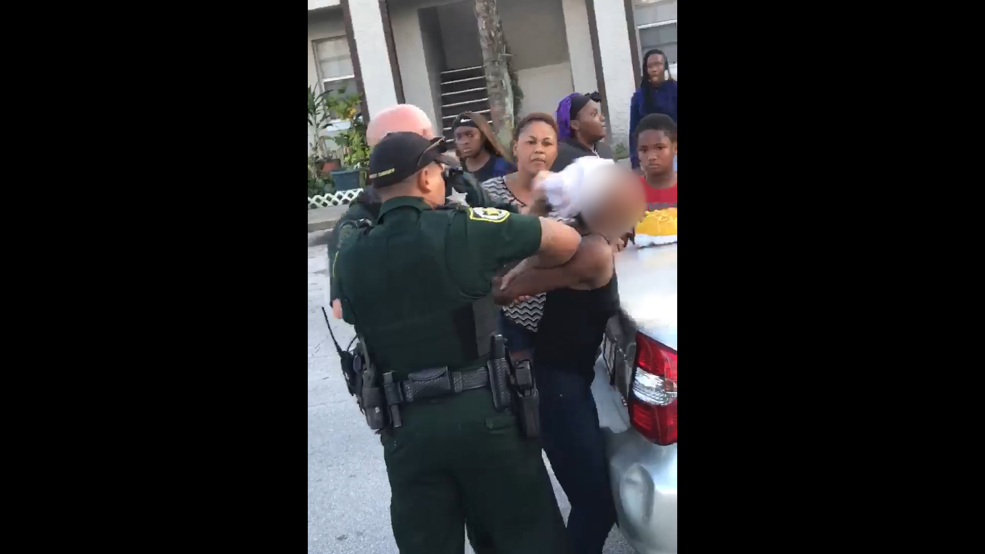 Police Arrest Teen - Florida deputy could be fired after viral video shows him ...