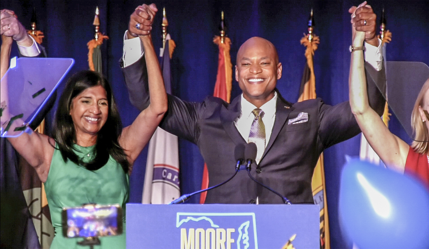 Maryland Gov. Wes Moore a 'guest splasher' during Orioles' Sunday night  game - CBS Baltimore
